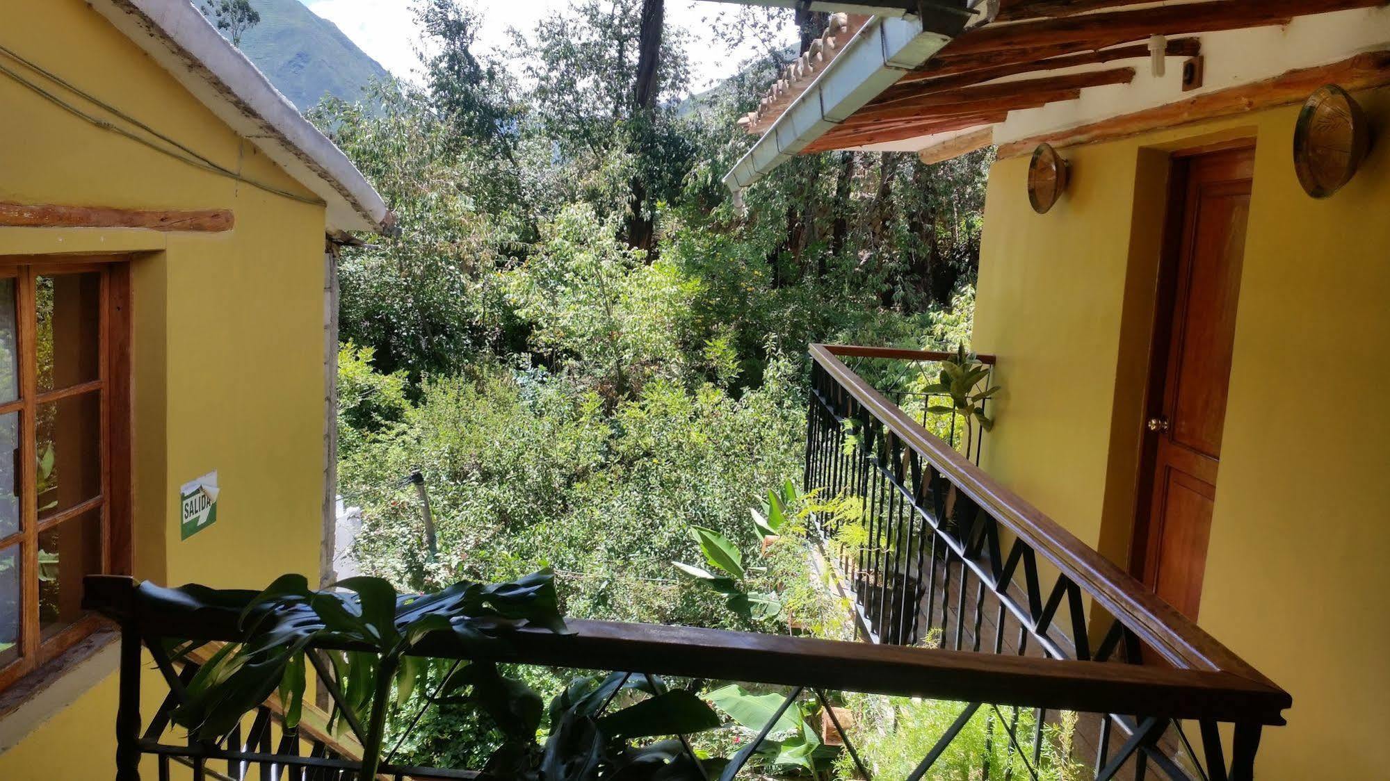 Wayras Hostal Ollantaytambo Exteriör bild